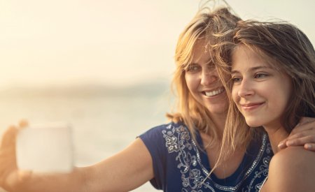 Bioderma_mother-and-daughter Bioderma_mother-and-daughter